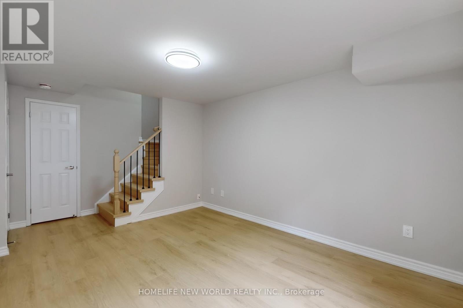 50 Bluewater Court, Toronto, Ontario  M8V 4A9 - Photo 31 - W12409218