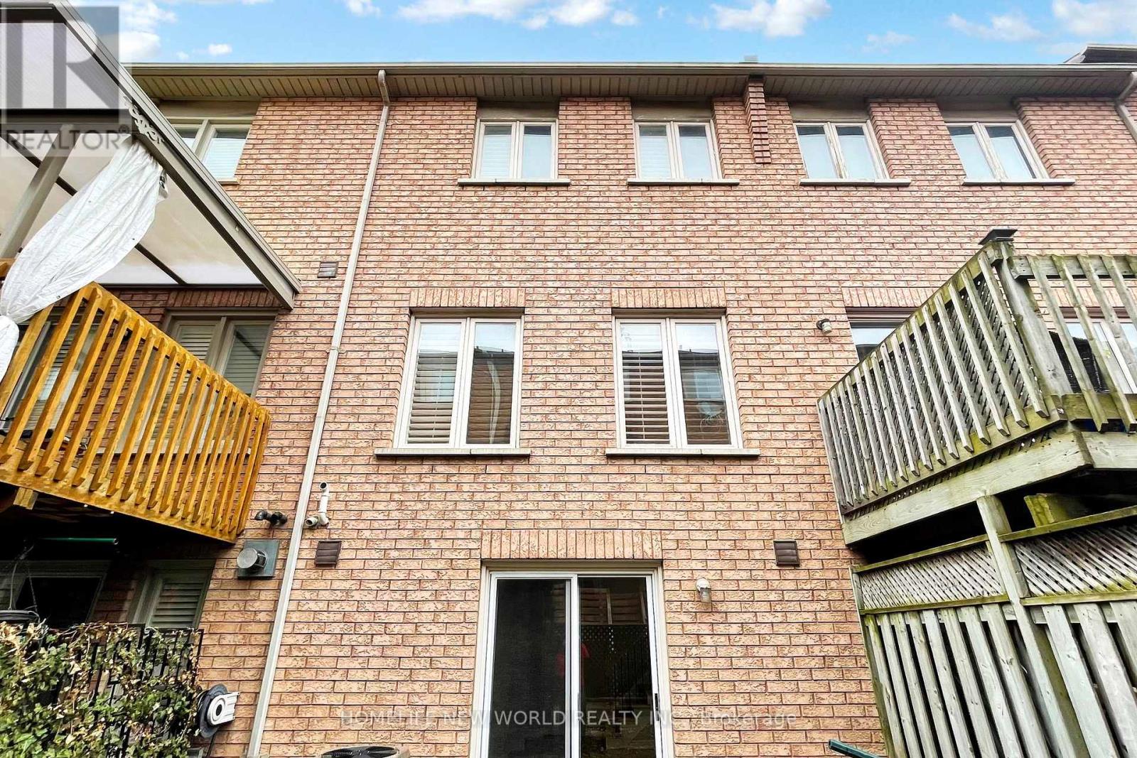 50 Bluewater Court, Toronto, Ontario  M8V 4A9 - Photo 35 - W12409218
