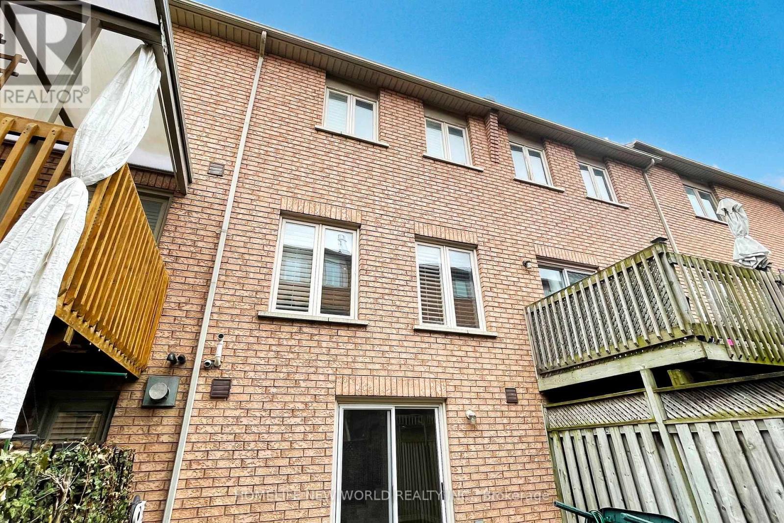 50 Bluewater Court, Toronto, Ontario  M8V 4A9 - Photo 36 - W12409218