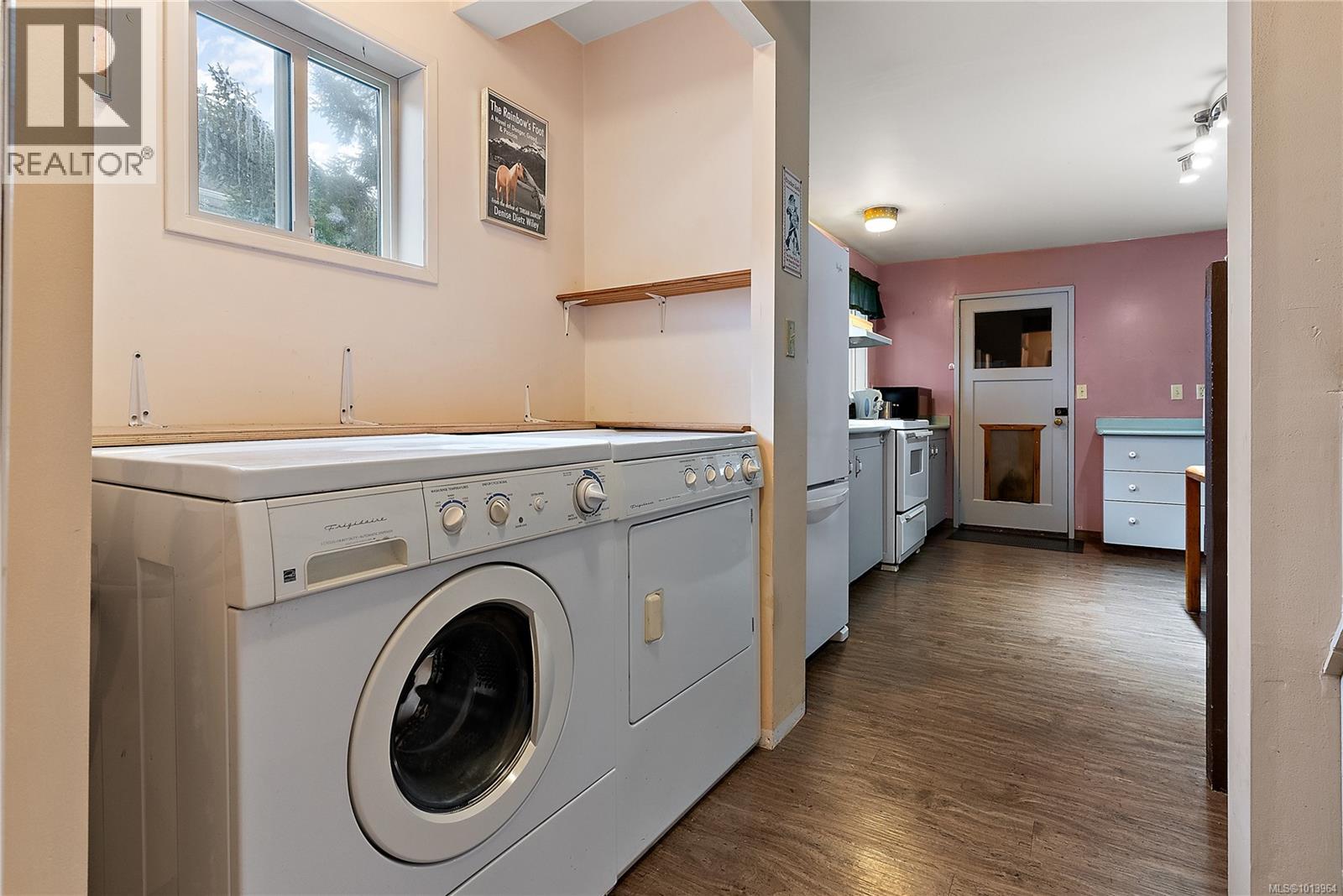 9616 Sixth St, Sidney, British Columbia  V8L 2W2 - Photo 24 - 1013964