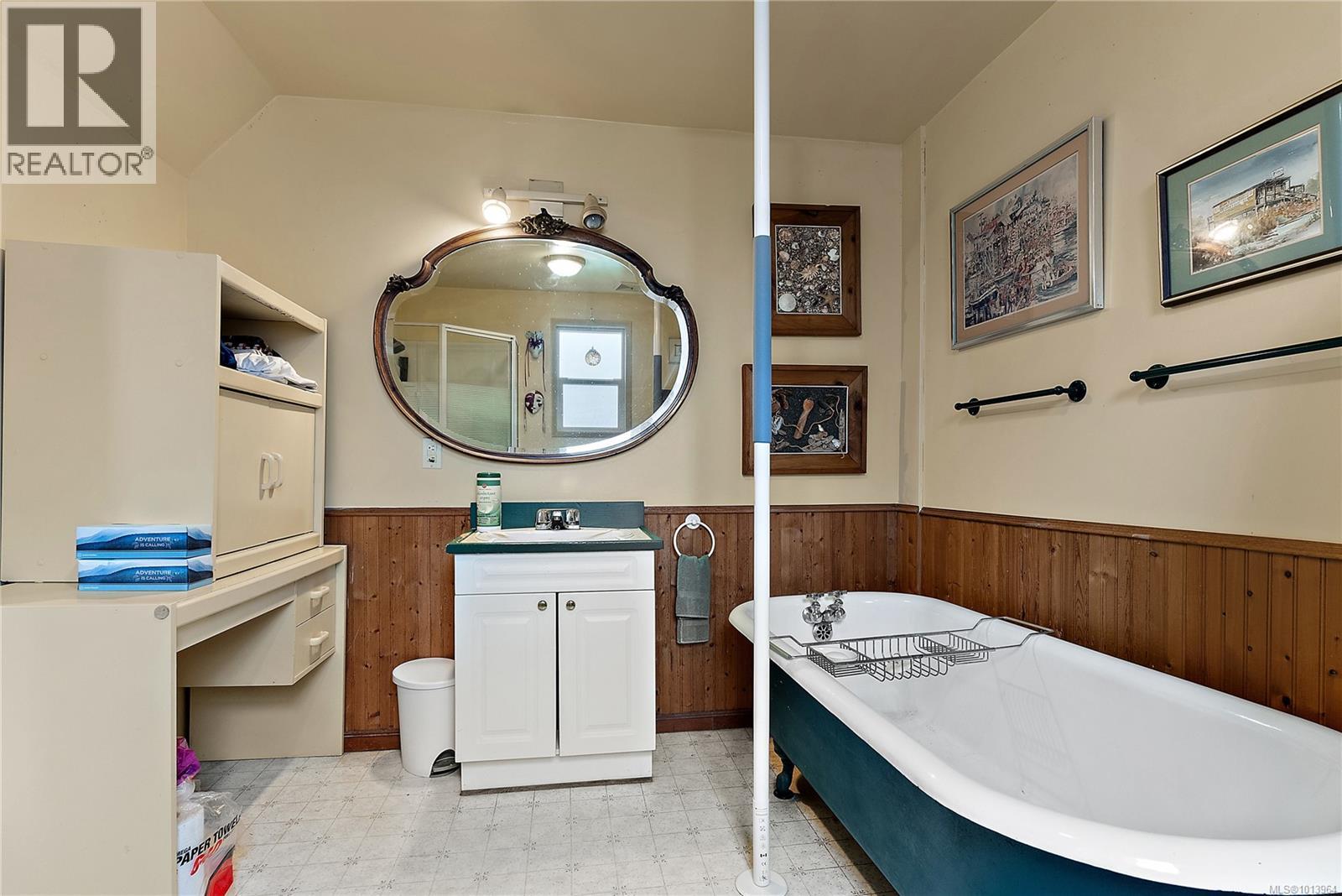 9616 Sixth St, Sidney, British Columbia  V8L 2W2 - Photo 26 - 1013964