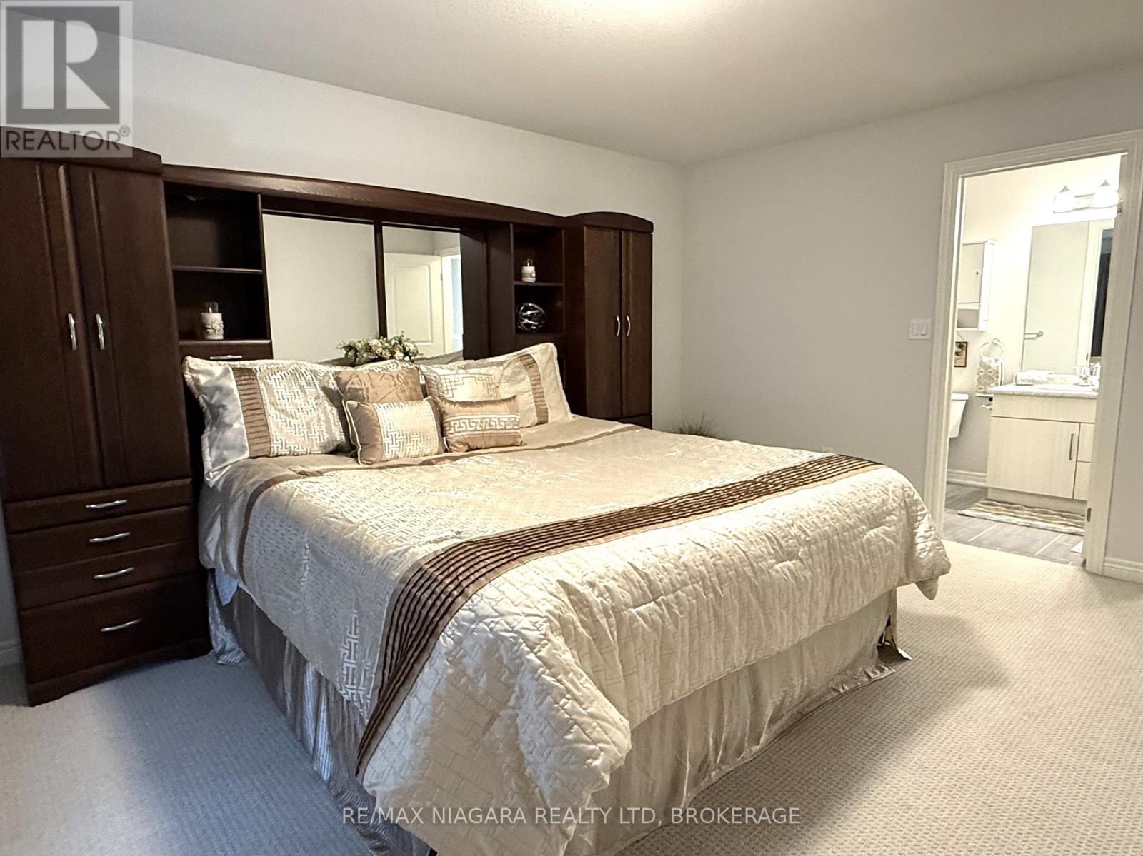 45 - 340 Prospect Point Road N, Fort Erie, Ontario  L0S 1N0 - Photo 10 - X12199885