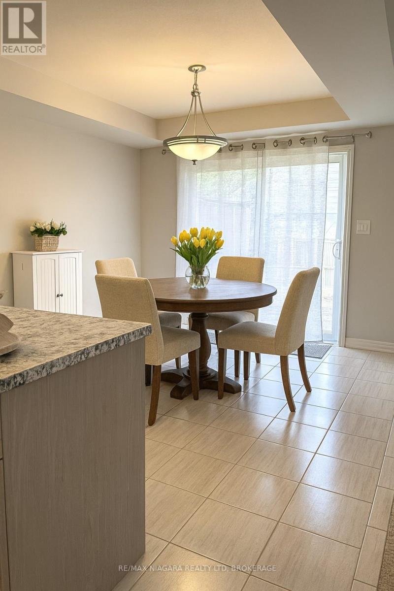 45 - 340 Prospect Point Road N, Fort Erie, Ontario  L0S 1N0 - Photo 5 - X12199885