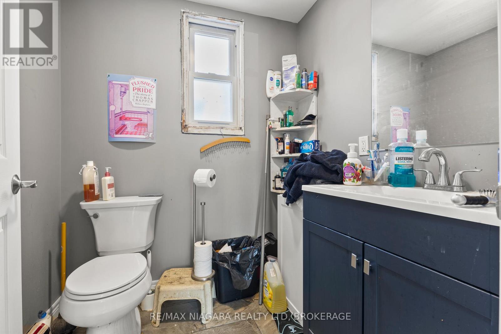 362 Carlton Street, St. Catharines, Ontario  L2M 4W5 - Photo 10 - X12325446