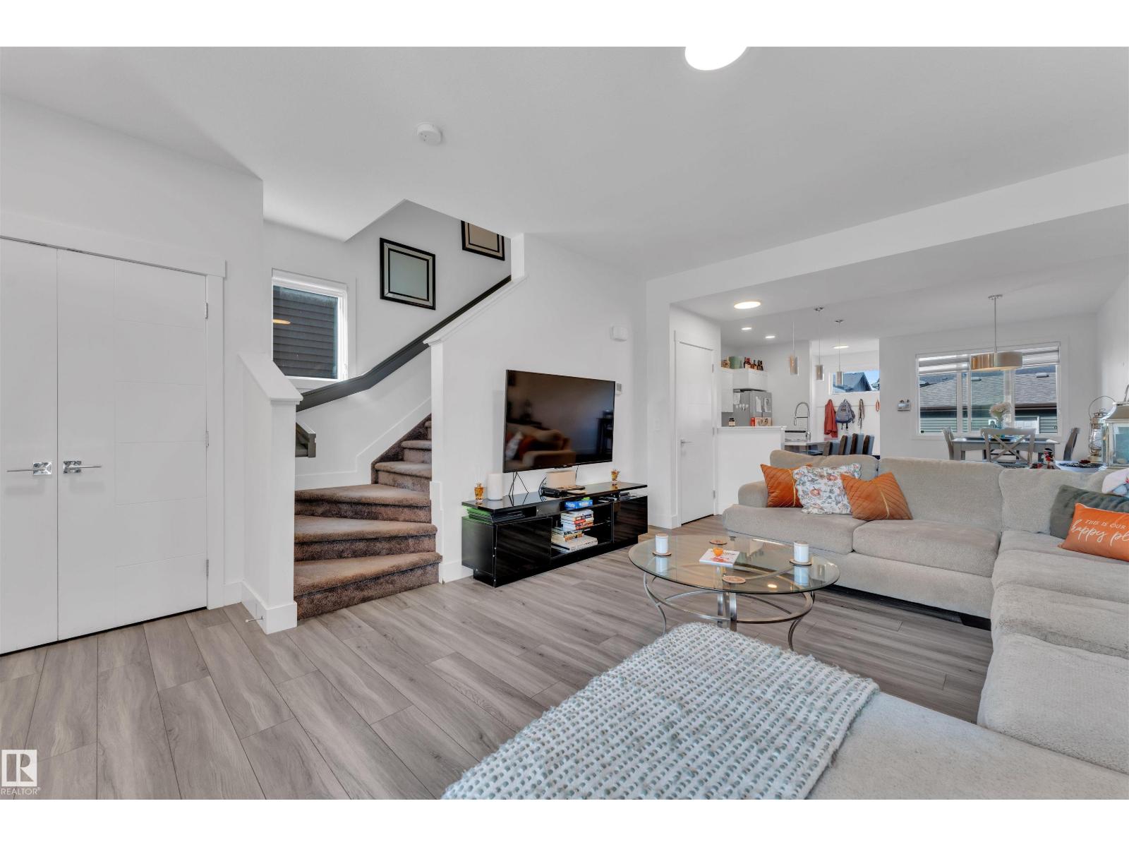 1448 Keswick Dr Sw, Edmonton, Alberta  T6W 4T9 - Photo 9 - E4458111