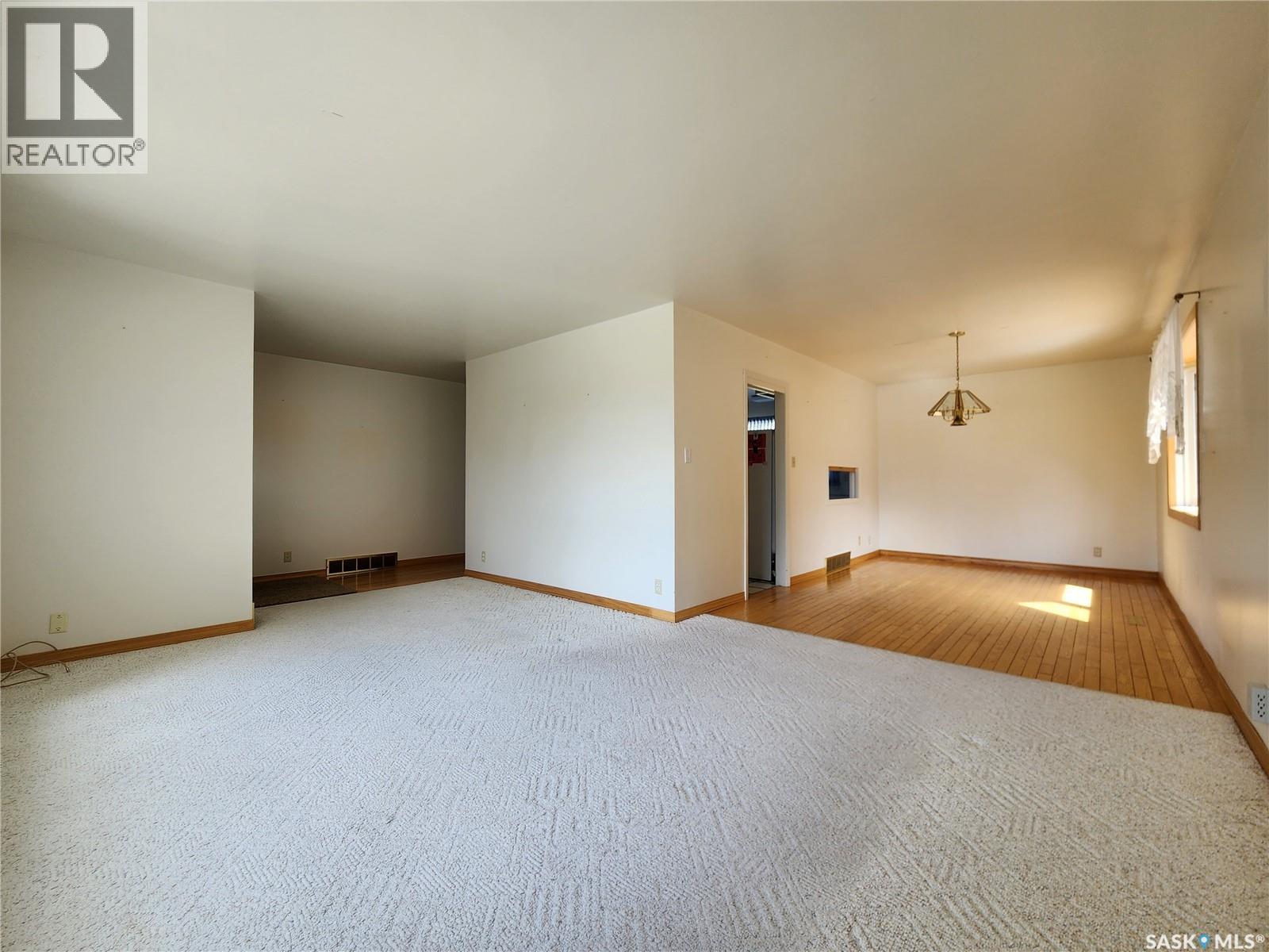 444 10th Avenue W, Melville, Saskatchewan  S0A 2P0 - Photo 14 - SK018624