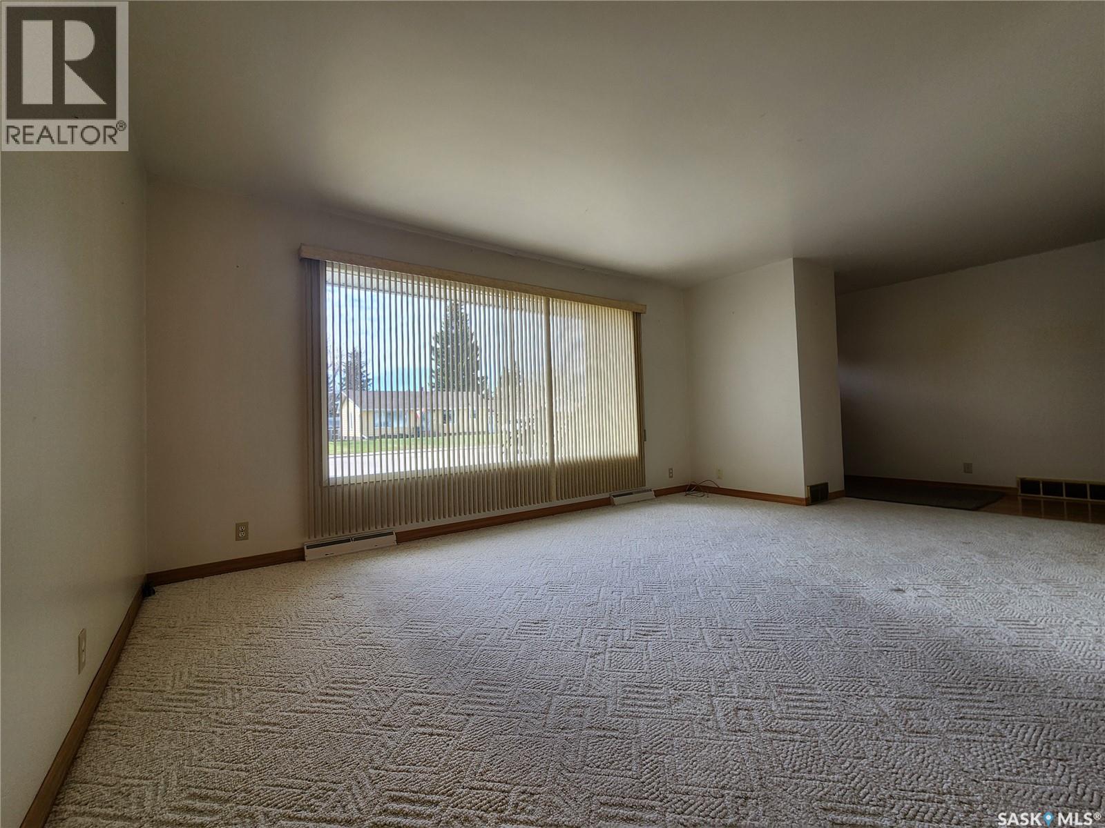 444 10th Avenue W, Melville, Saskatchewan  S0A 2P0 - Photo 15 - SK018624
