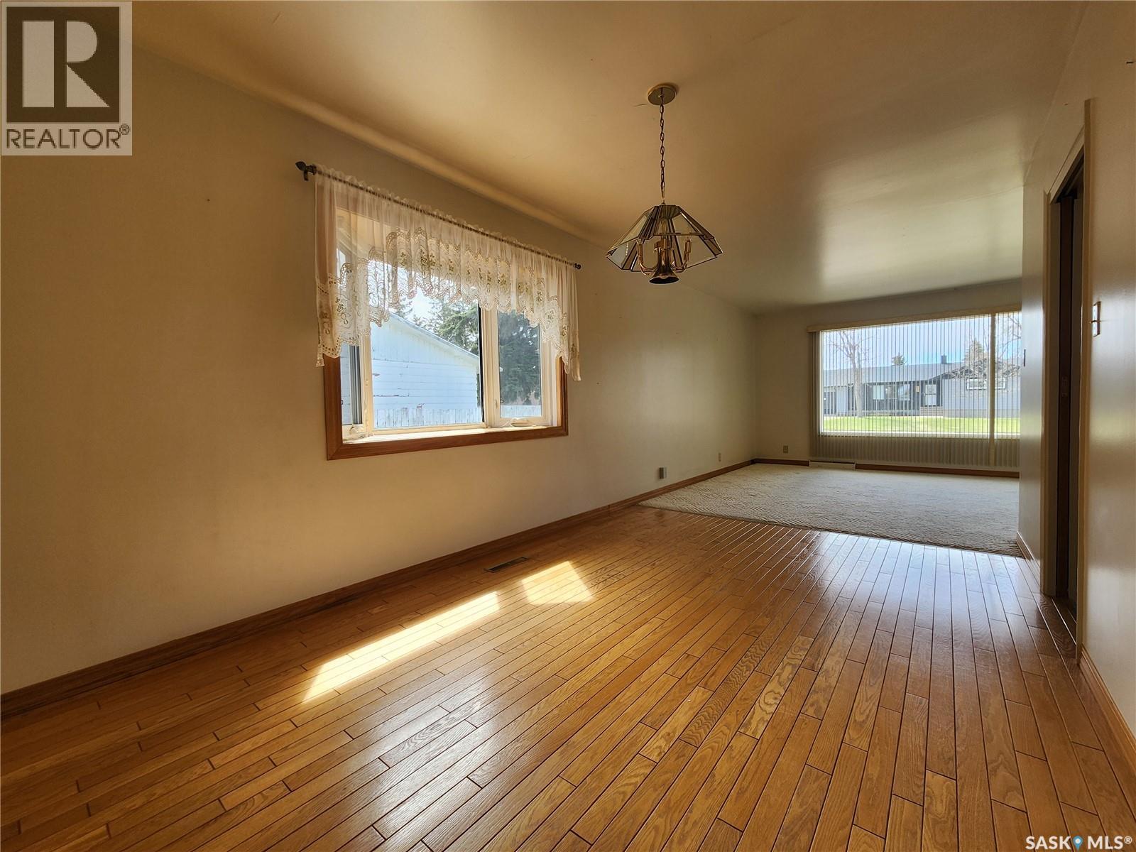 444 10th Avenue W, Melville, Saskatchewan  S0A 2P0 - Photo 17 - SK018624