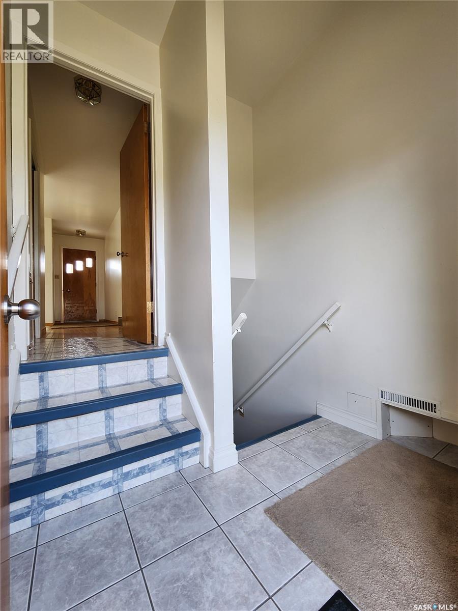 444 10th Avenue W, Melville, Saskatchewan  S0A 2P0 - Photo 32 - SK018624