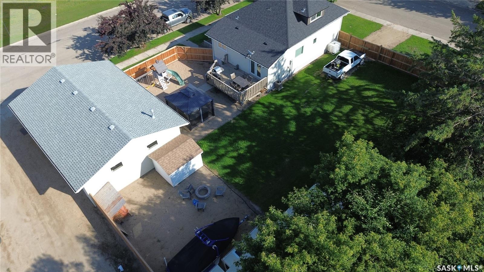 87 Collacott Street W, Yorkton, Saskatchewan  S3N 0A1 - Photo 1 - SK018576