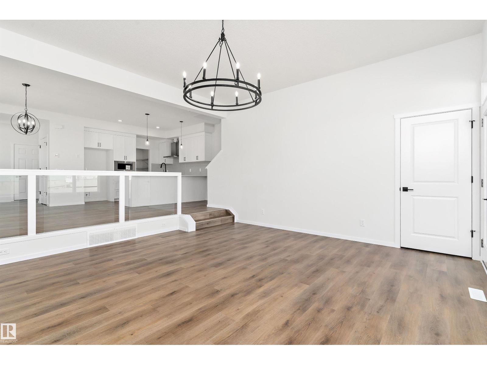 1113 Cristall Crescent Sw, Edmonton, Alberta  T6W 2Z1 - Photo 16 - E4458116