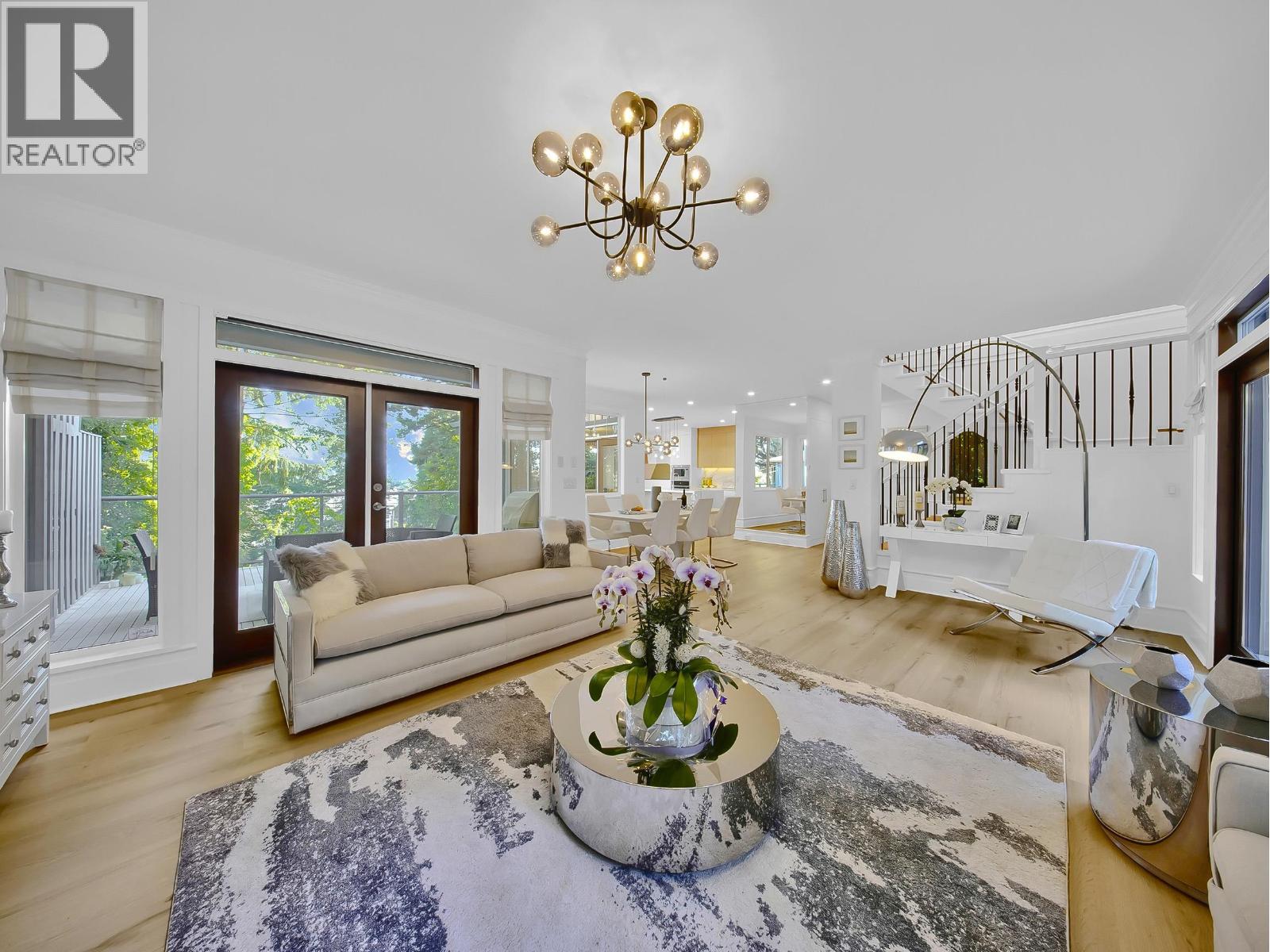 1176 W 17th Street, North Vancouver, British Columbia  V7P 1W2 - Photo 4 - R3035972