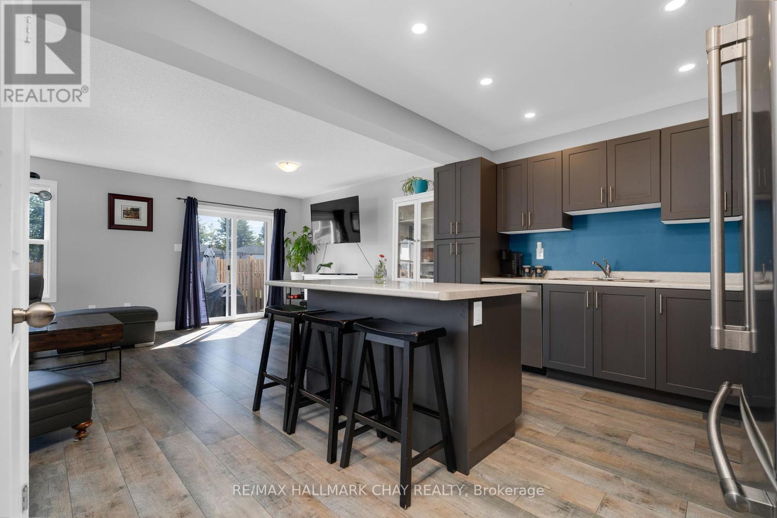 14 Nicole Park Place, Bracebridge, Ontario  P1L 0C8 - Photo 4 - X12409206