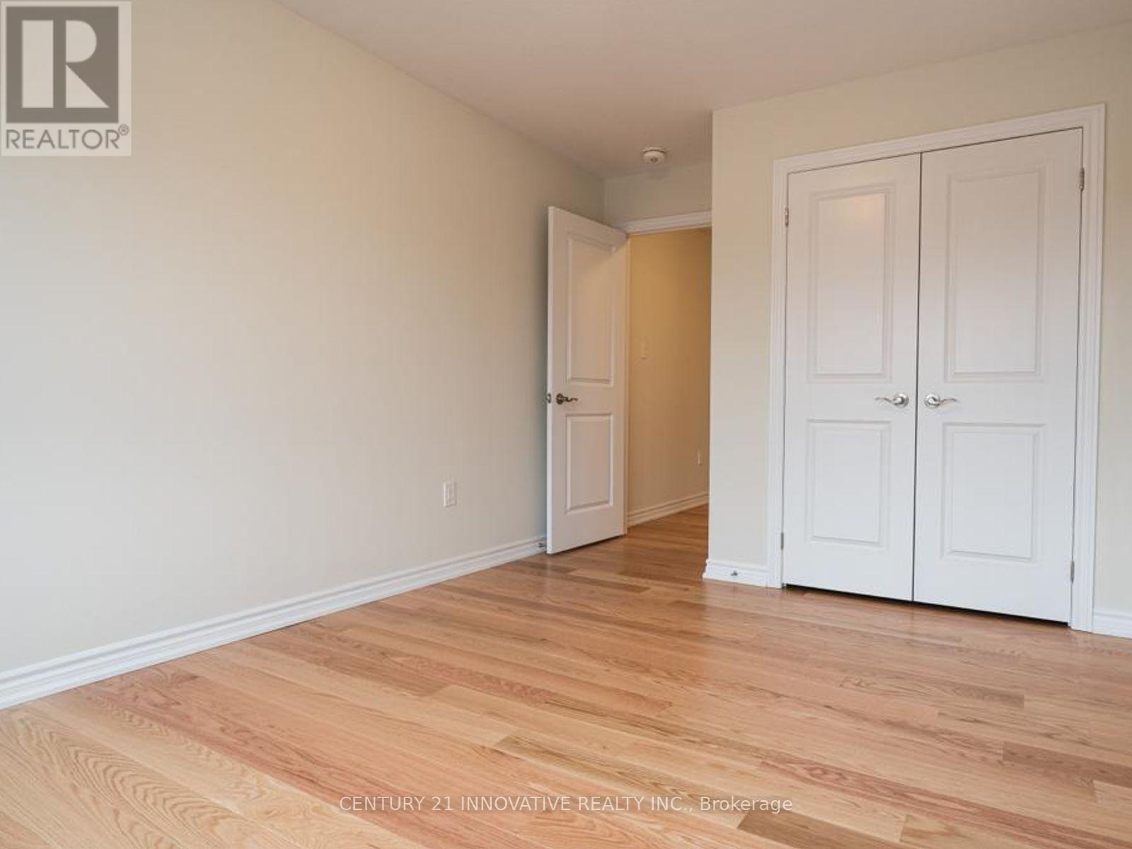 17 Gilham Way, Brant, Ontario  N3L 0M7 - Photo 9 - X12409258