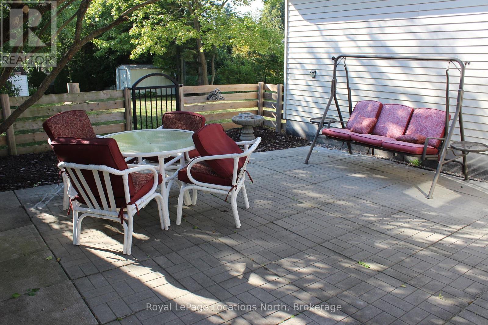112 Smallman Drive, Wasaga Beach, Ontario  L9Z 1L3 - Photo 31 - S12408836