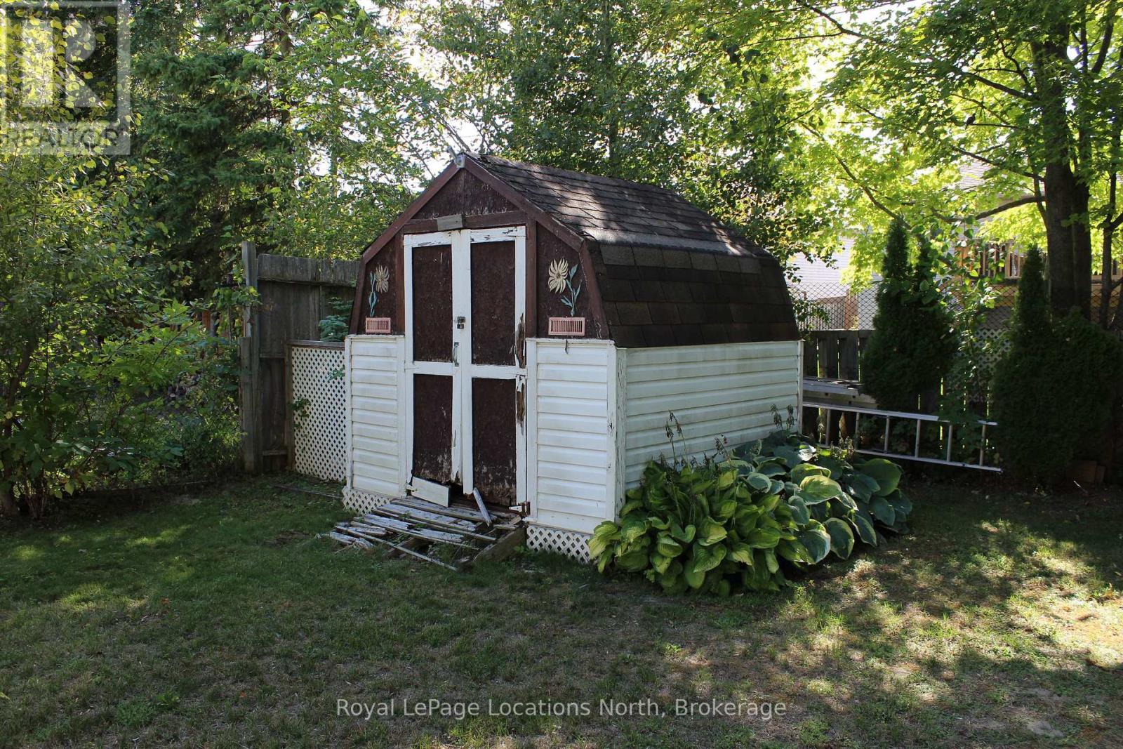 112 Smallman Drive, Wasaga Beach, Ontario  L9Z 1L3 - Photo 37 - S12408836