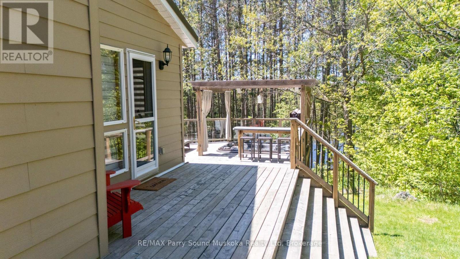 587 Centre Road, Mckellar, Ontario  P2A 0B4 - Photo 39 - X12327168