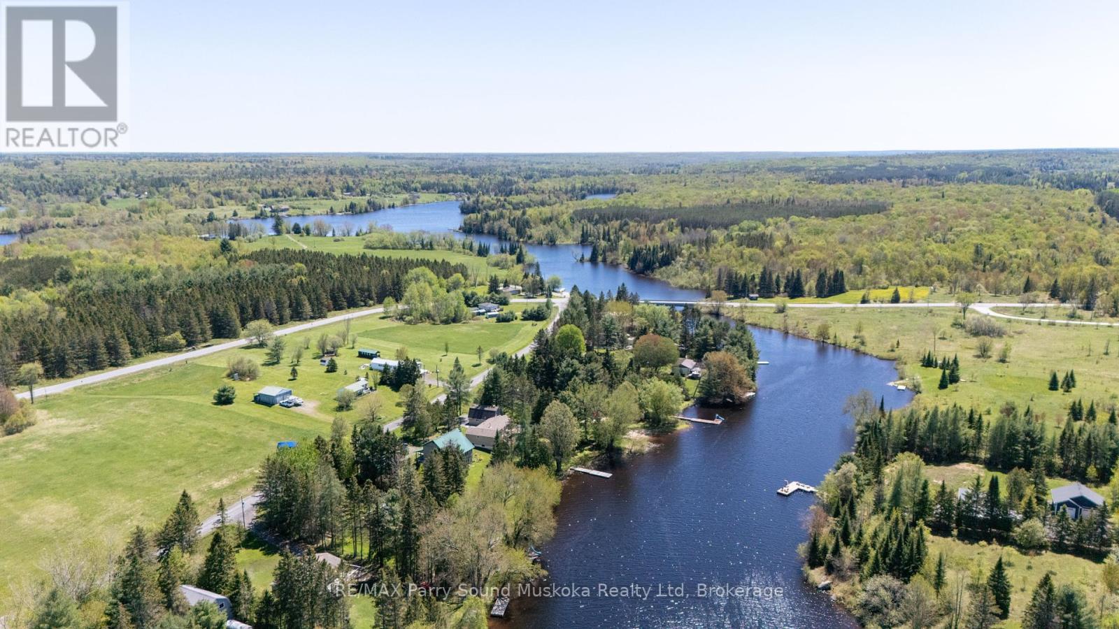 587 Centre Road, Mckellar, Ontario  P2A 0B4 - Photo 46 - X12327168