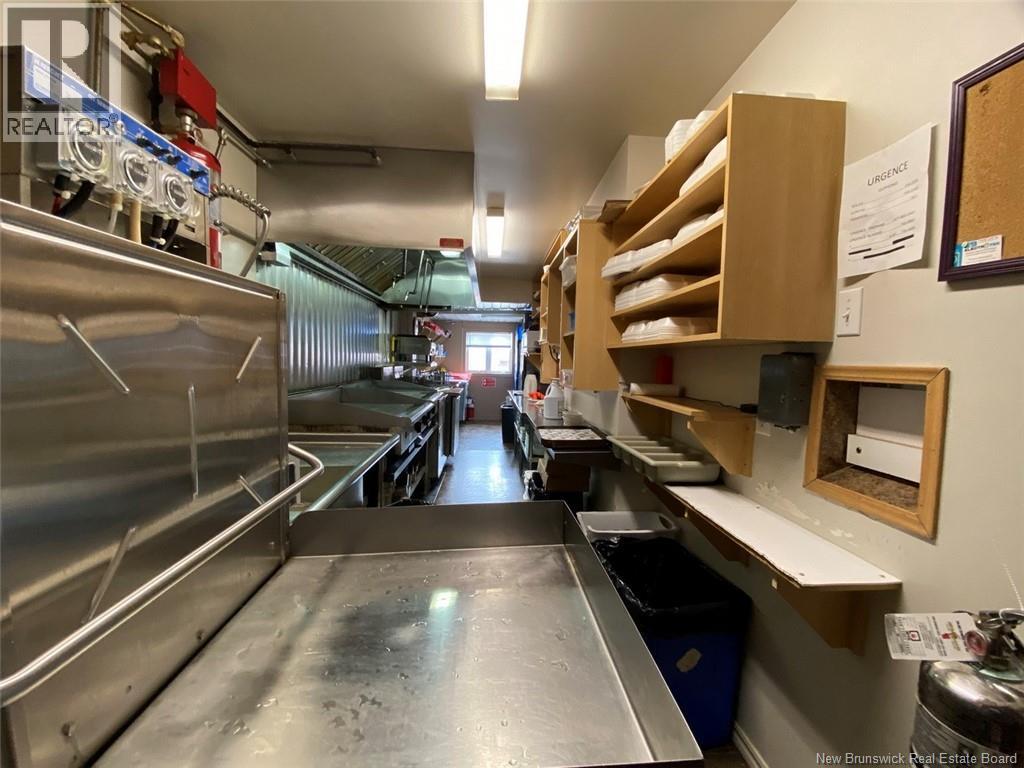 359 Victoria Street, Edmundston, New Brunswick  E3V 2K1 - Photo 15 - NB126923