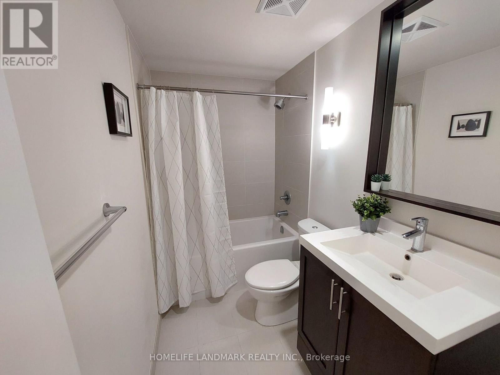 609 - 18 Graydon Hall Drive, Toronto, Ontario  M3A 0A4 - Photo 7 - C12409267