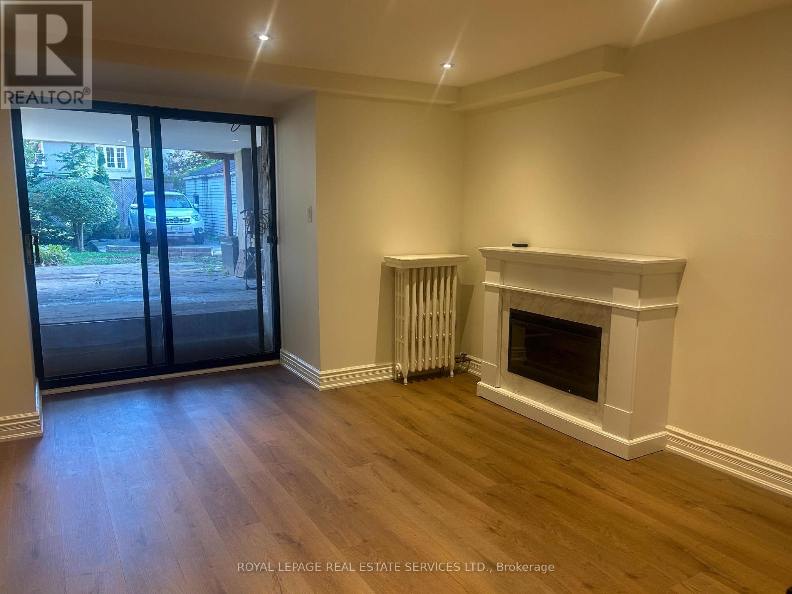 L - 33 Woodlawn Avenue E, Toronto, Ontario  M4T 1B9 - Photo 6 - C12409289