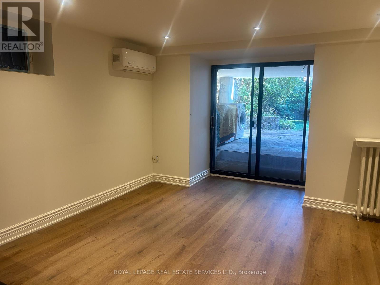 L - 33 Woodlawn Avenue E, Toronto, Ontario  M4T 1B9 - Photo 7 - C12409289