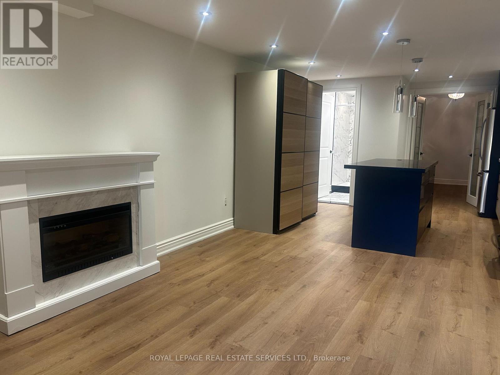L - 33 Woodlawn Avenue E, Toronto, Ontario  M4T 1B9 - Photo 8 - C12409289