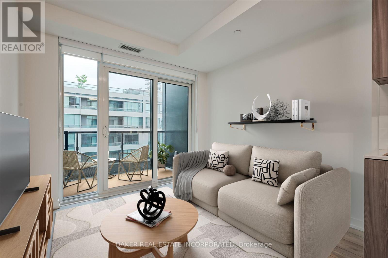 605 - 223 REDPATH AVENUE, Toronto, Ontario