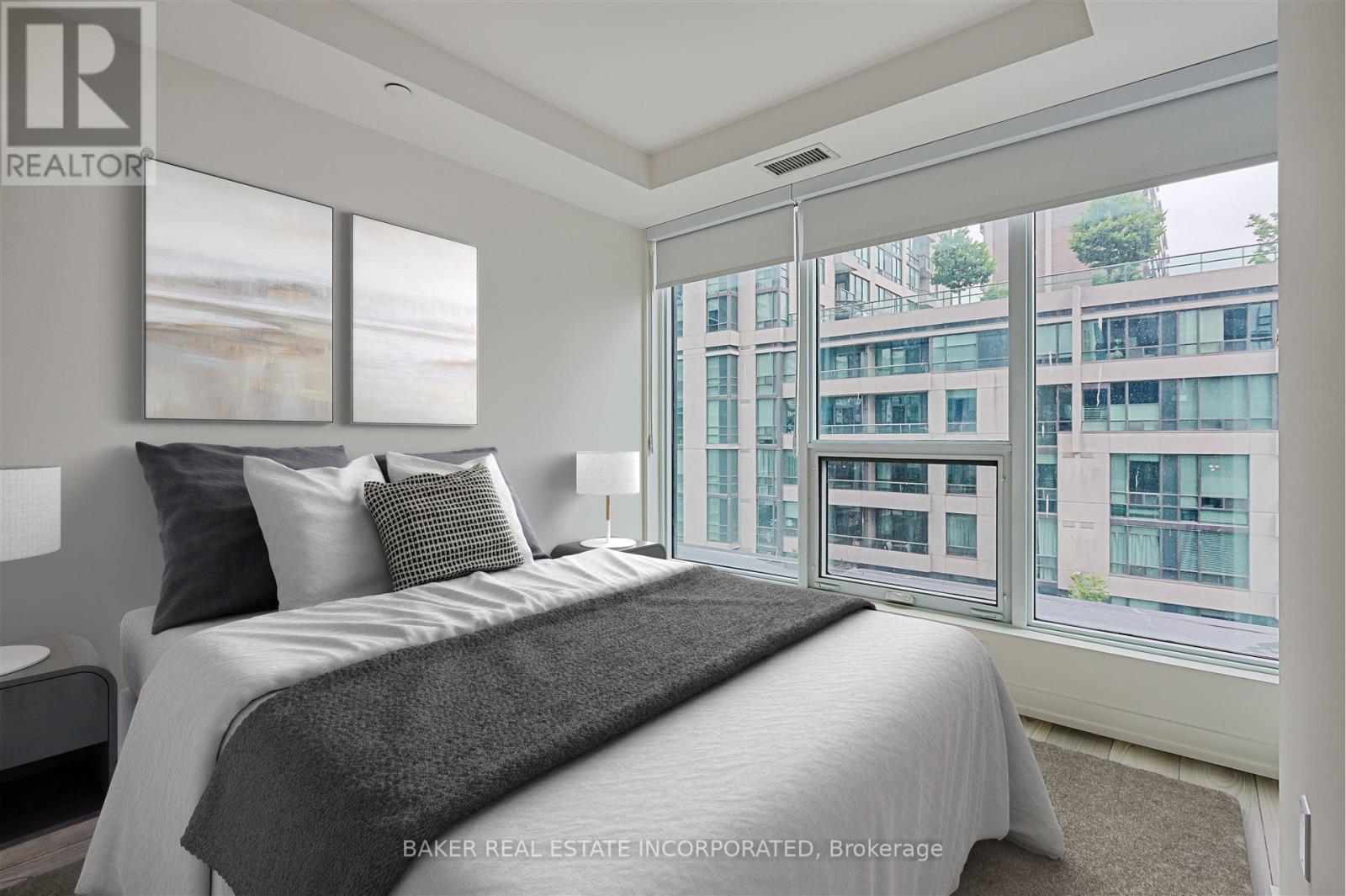 605 - 223 Redpath Avenue, Toronto, Ontario  M4P 0E8 - Photo 3 - C12409451