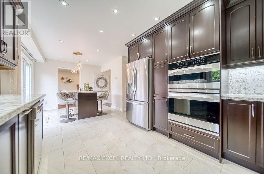 1619 Amberlea Road, Pickering, Ontario  L1V 5P3 - Photo 19 - E12409350