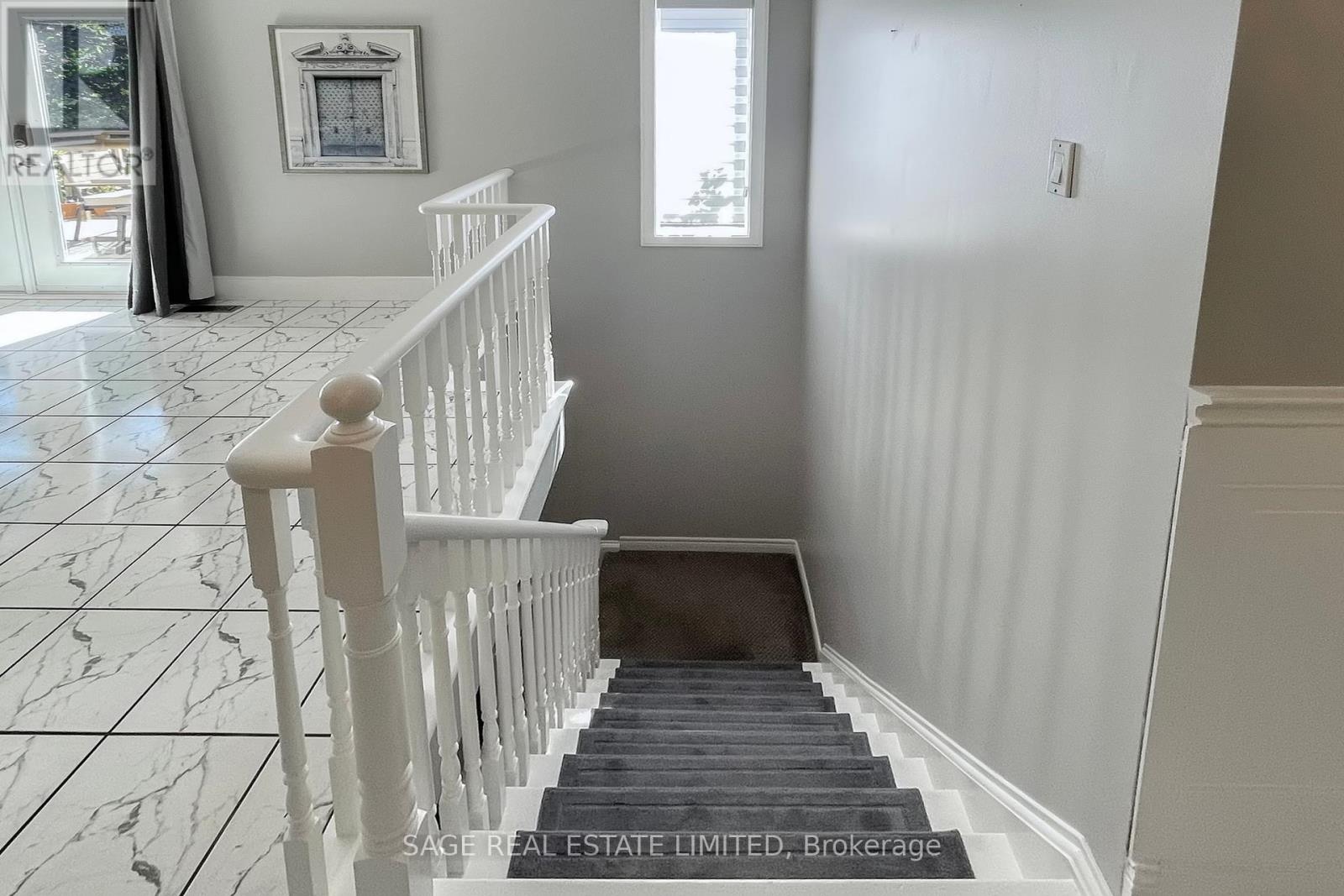 91 Twyn Rivers Drive, Pickering, Ontario  L1V 1E1 - Photo 32 - E12409370