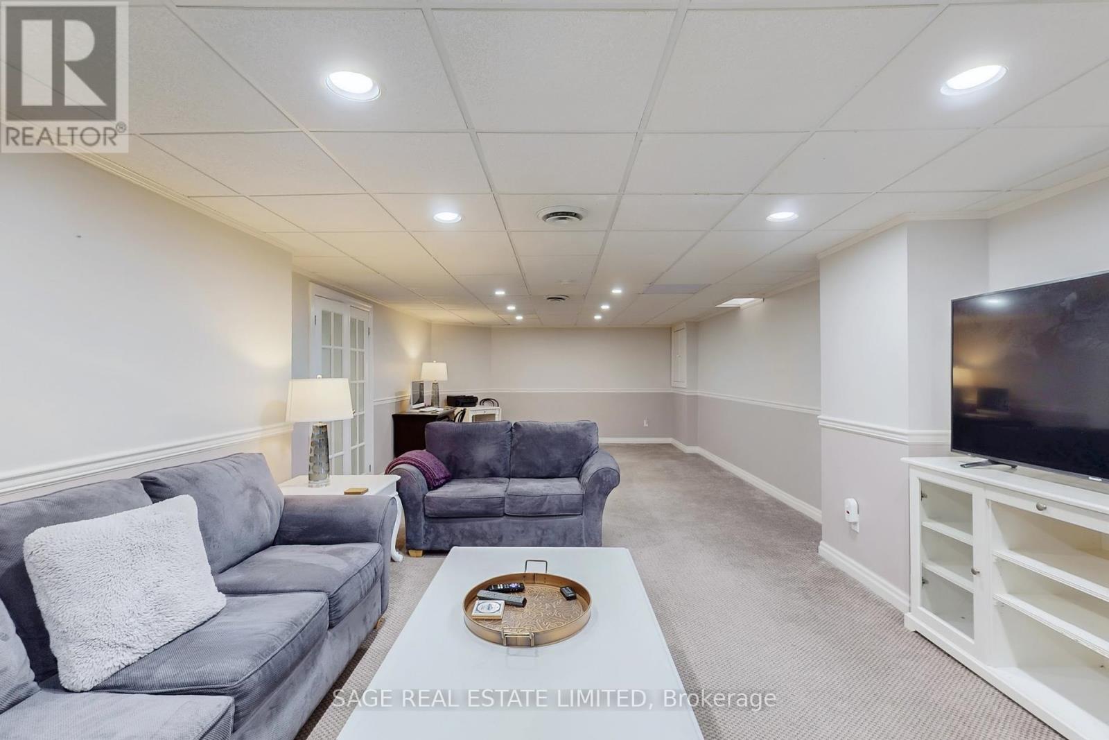 91 Twyn Rivers Drive, Pickering, Ontario  L1V 1E1 - Photo 34 - E12409370