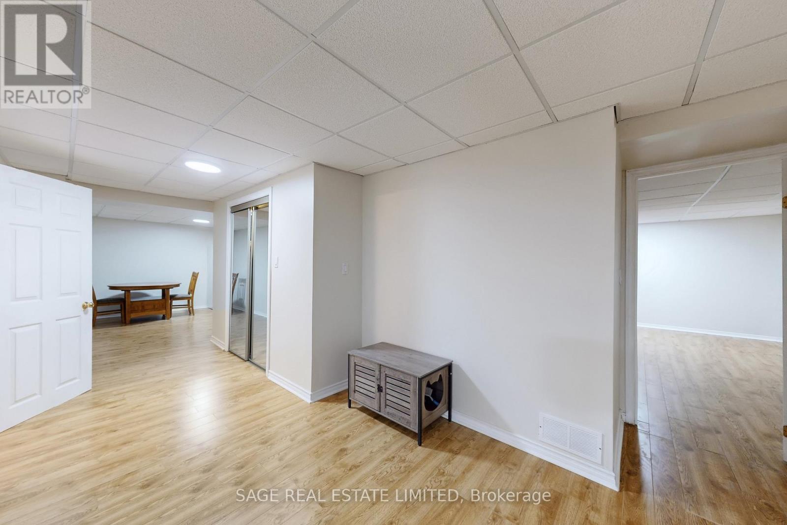 91 Twyn Rivers Drive, Pickering, Ontario  L1V 1E1 - Photo 36 - E12409370