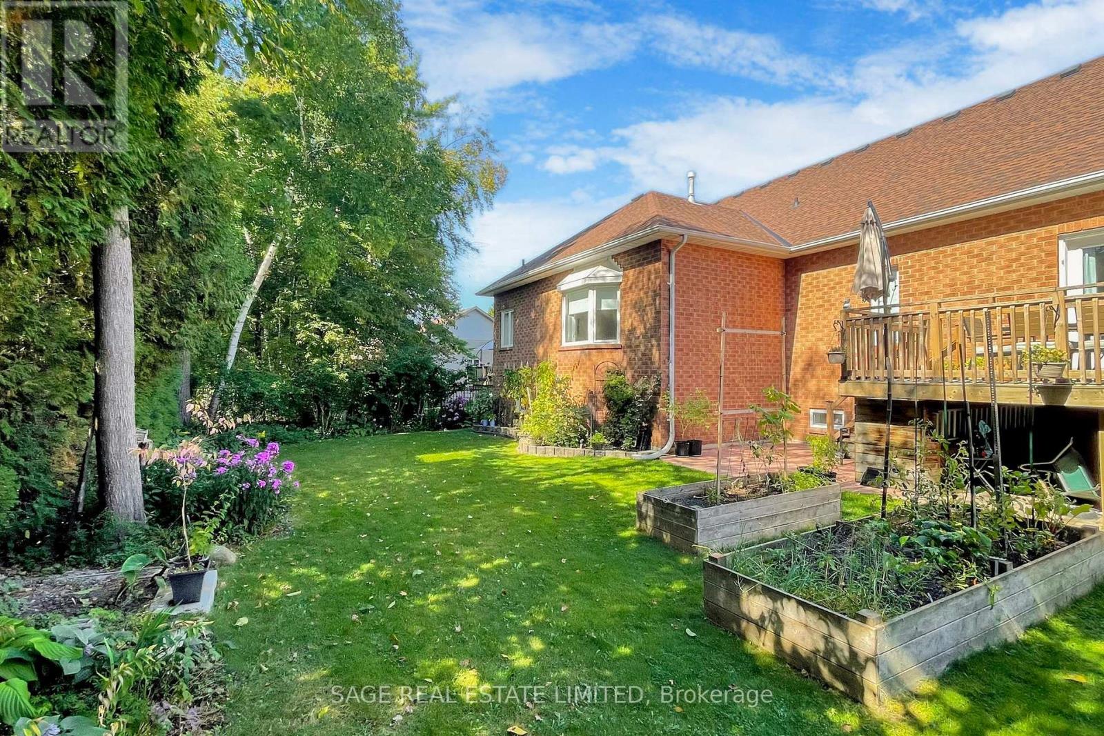 91 Twyn Rivers Drive, Pickering, Ontario  L1V 1E1 - Photo 44 - E12409370
