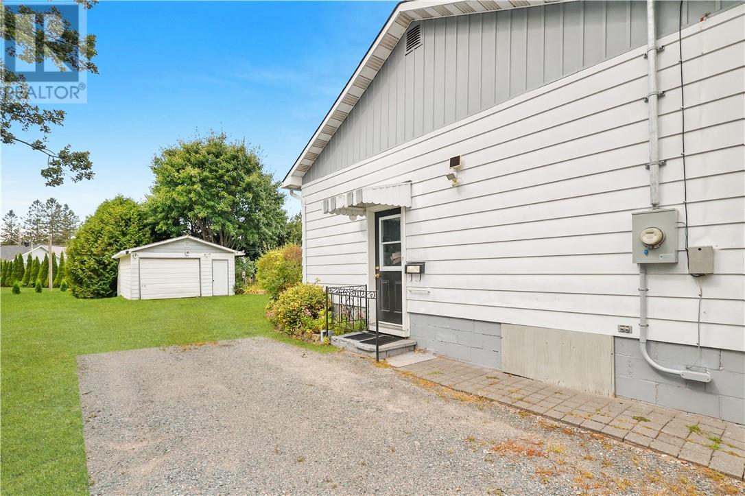 675 Brophy Street, Massey, Ontario  P0P 1P0 - Photo 3 - 2124765