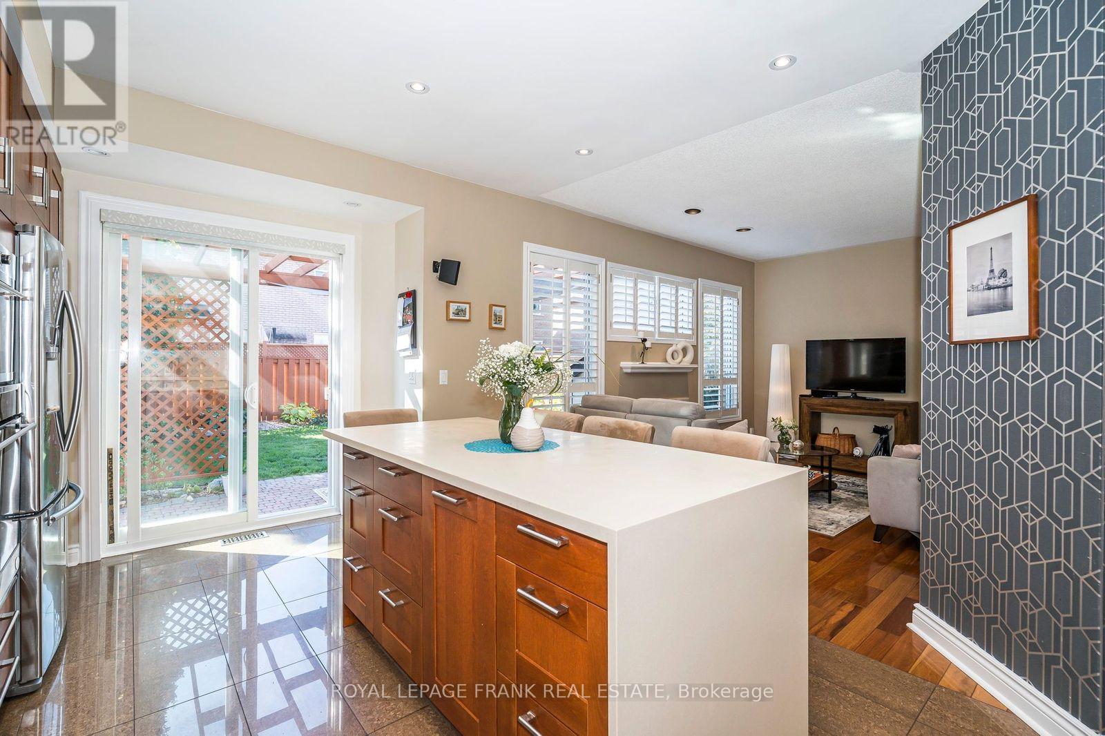 174 Thicket Crescent, Pickering, Ontario  L1V 6V7 - Photo 13 - E12409488