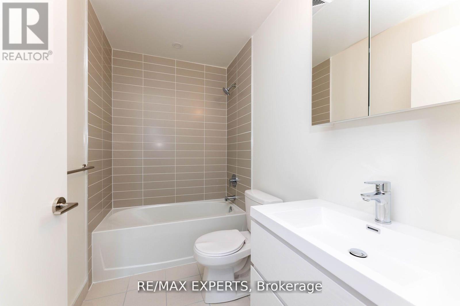 608c - 38 Simcoe Promenade Circle, Markham (Unionville), Ontario  L6G 0H7 - Photo 18 - N12409286