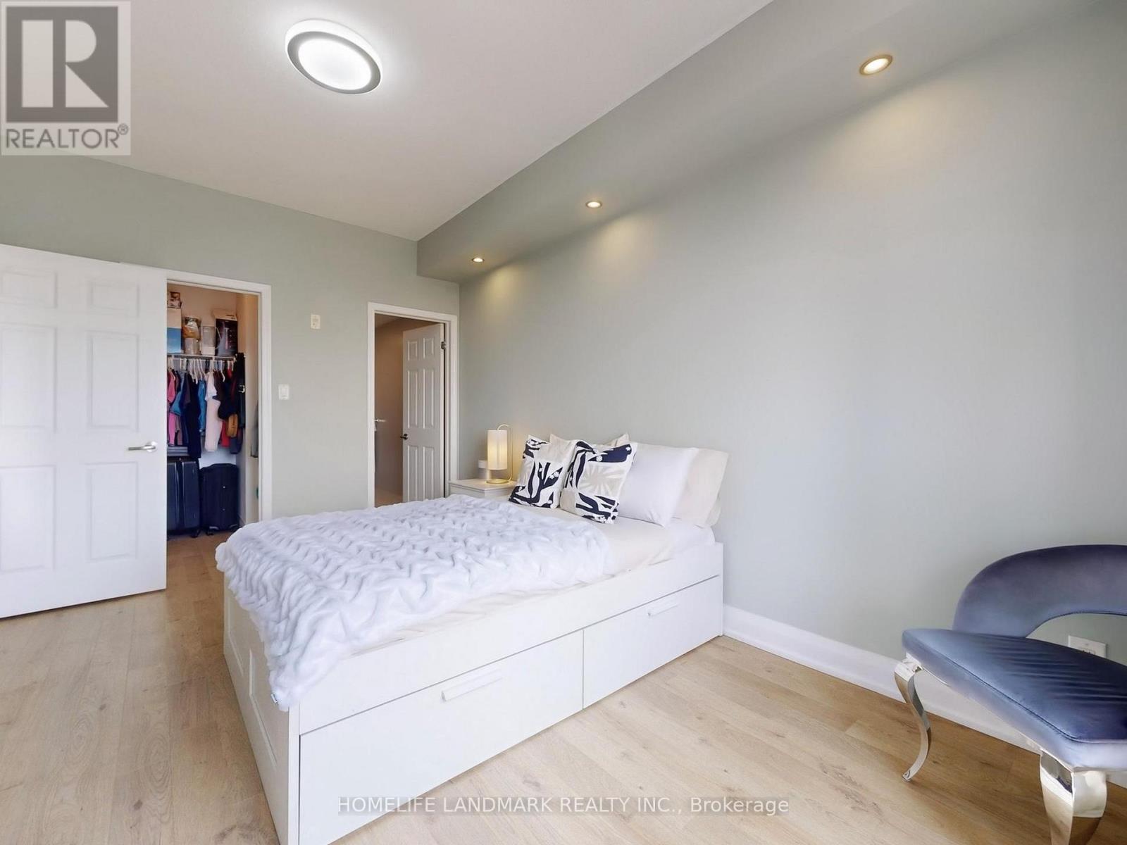 619 - 8 Maison Parc Court, Vaughan, Ontario  L4J 9K5 - Photo 18 - N12409402