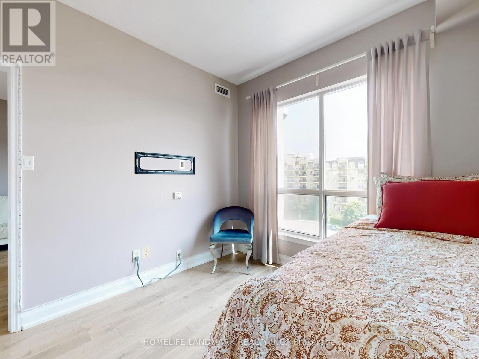 619 - 8 Maison Parc Court, Vaughan, Ontario  L4J 9K5 - Photo 22 - N12409402
