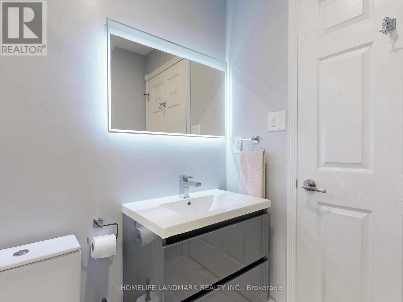 619 - 8 Maison Parc Court, Vaughan, Ontario  L4J 9K5 - Photo 24 - N12409402