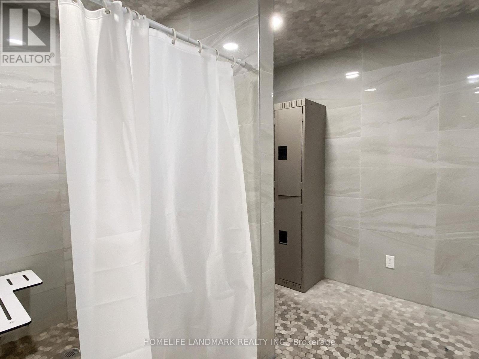 619 - 8 Maison Parc Court, Vaughan, Ontario  L4J 9K5 - Photo 25 - N12409402