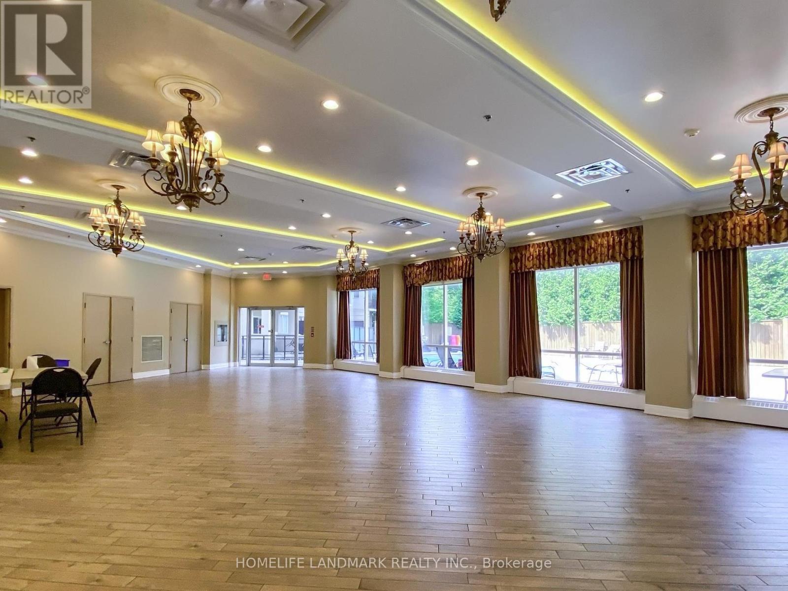 619 - 8 Maison Parc Court, Vaughan, Ontario  L4J 9K5 - Photo 30 - N12409402