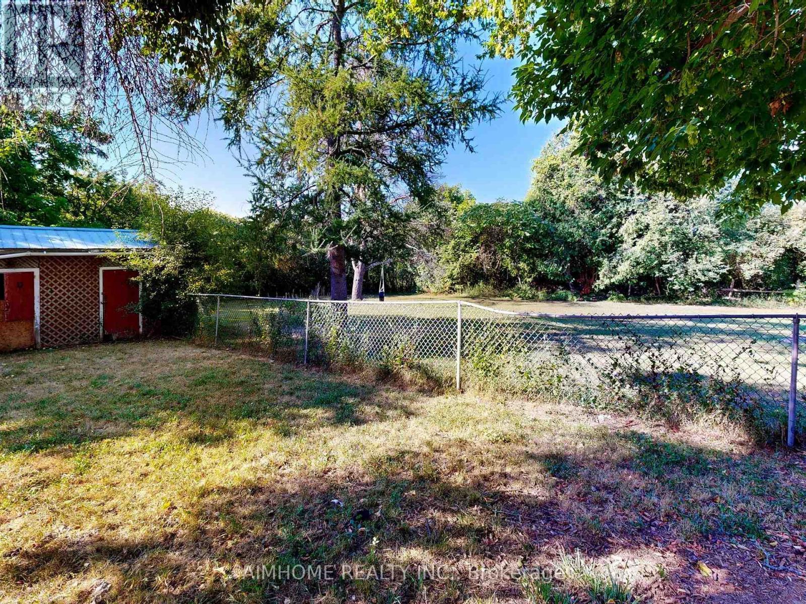15 Main Street, Georgina, Ontario  L0E 1N0 - Photo 47 - N12409444