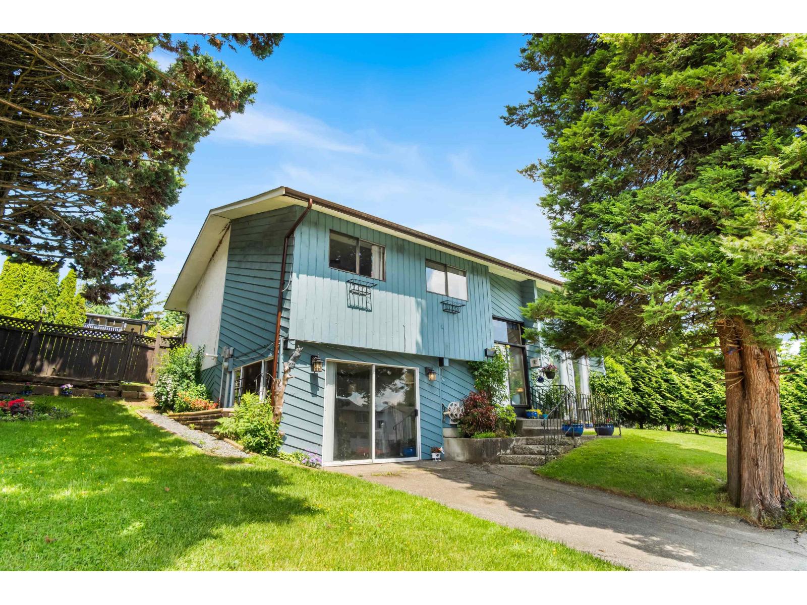 Property at 33219 BEST AVENUE image 4