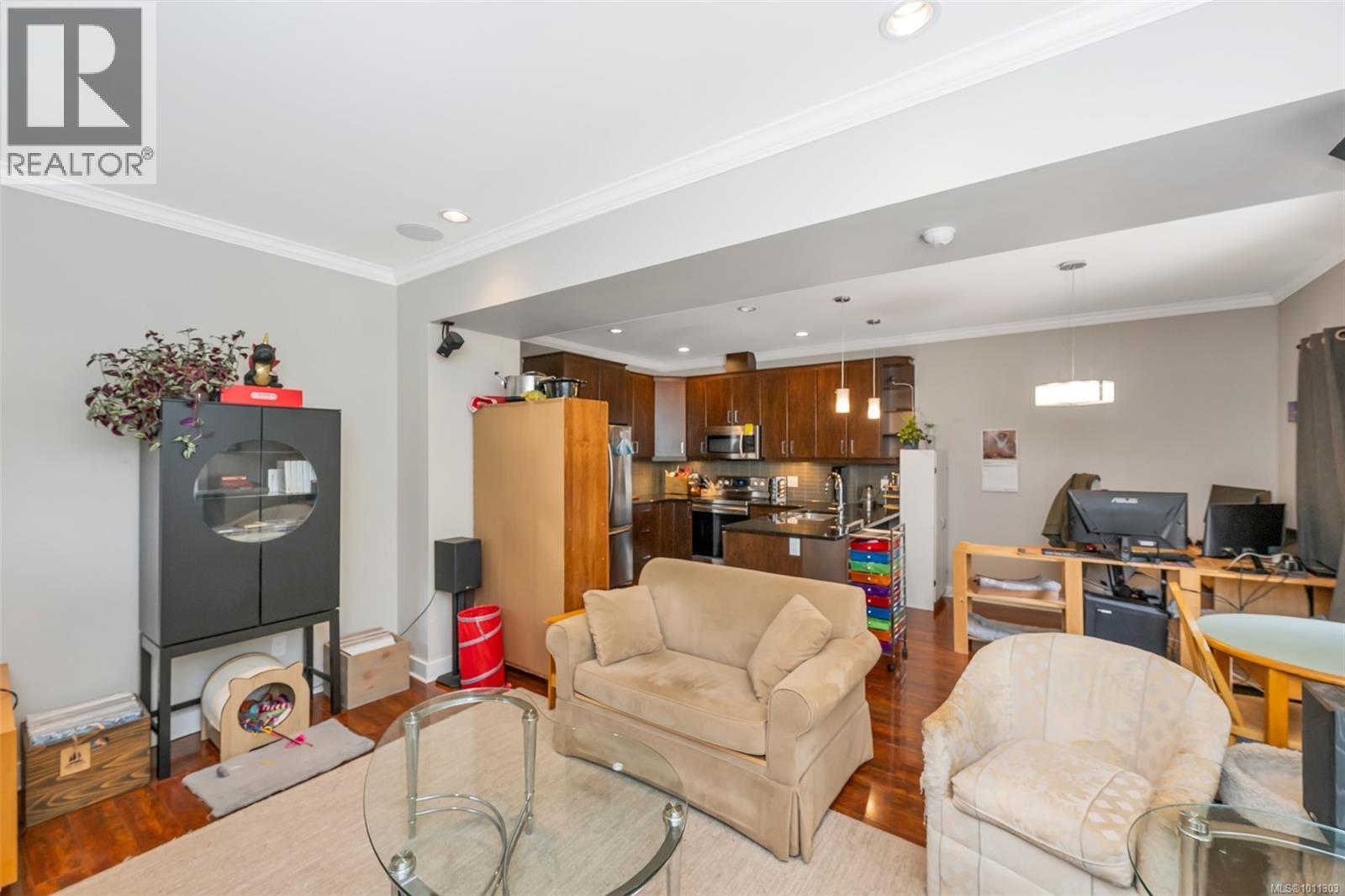 Property at 3016 Dornier Rd image 3