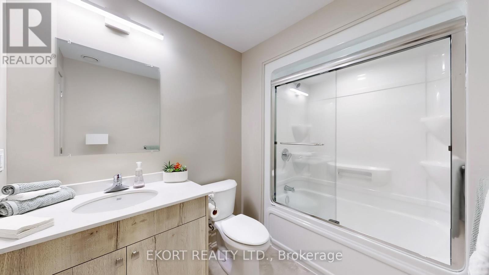 201 - 156a Wims Way, Belleville, Ontario  K8N 0H9 - Photo 19 - X12409546