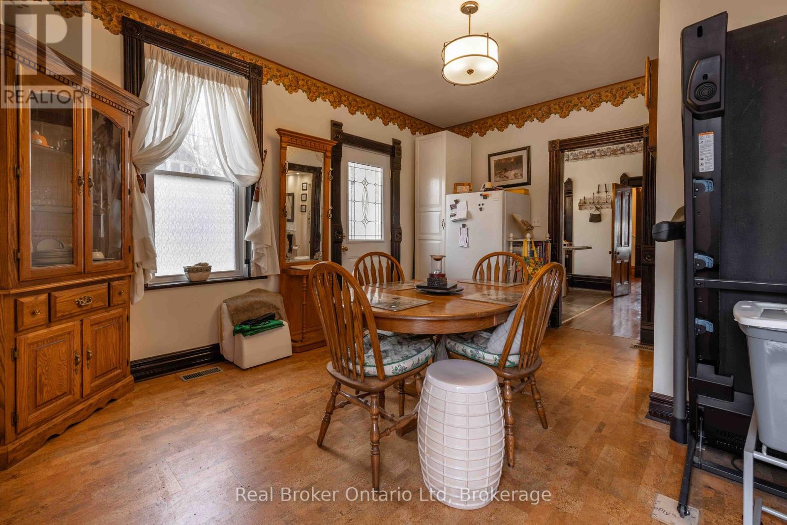 295 Livingstone Avenue N, North Perth, Ontario  N4W 1P8 - Photo 16 - X12405800