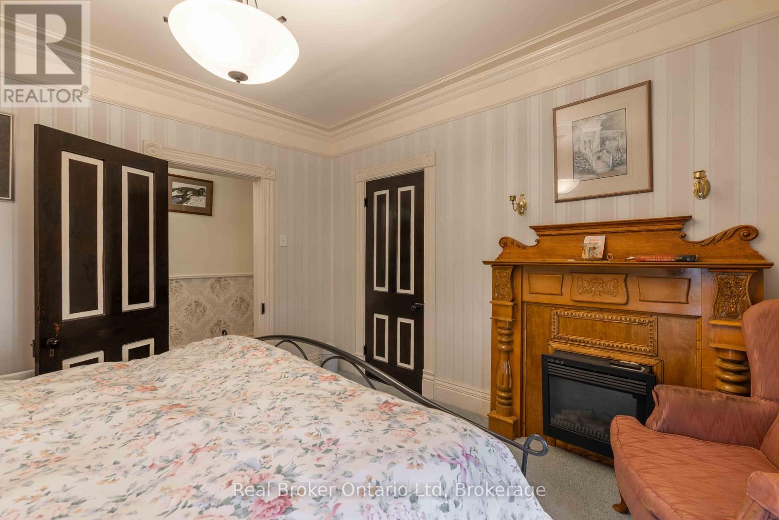 295 Livingstone Avenue N, North Perth, Ontario  N4W 1P8 - Photo 24 - X12405800