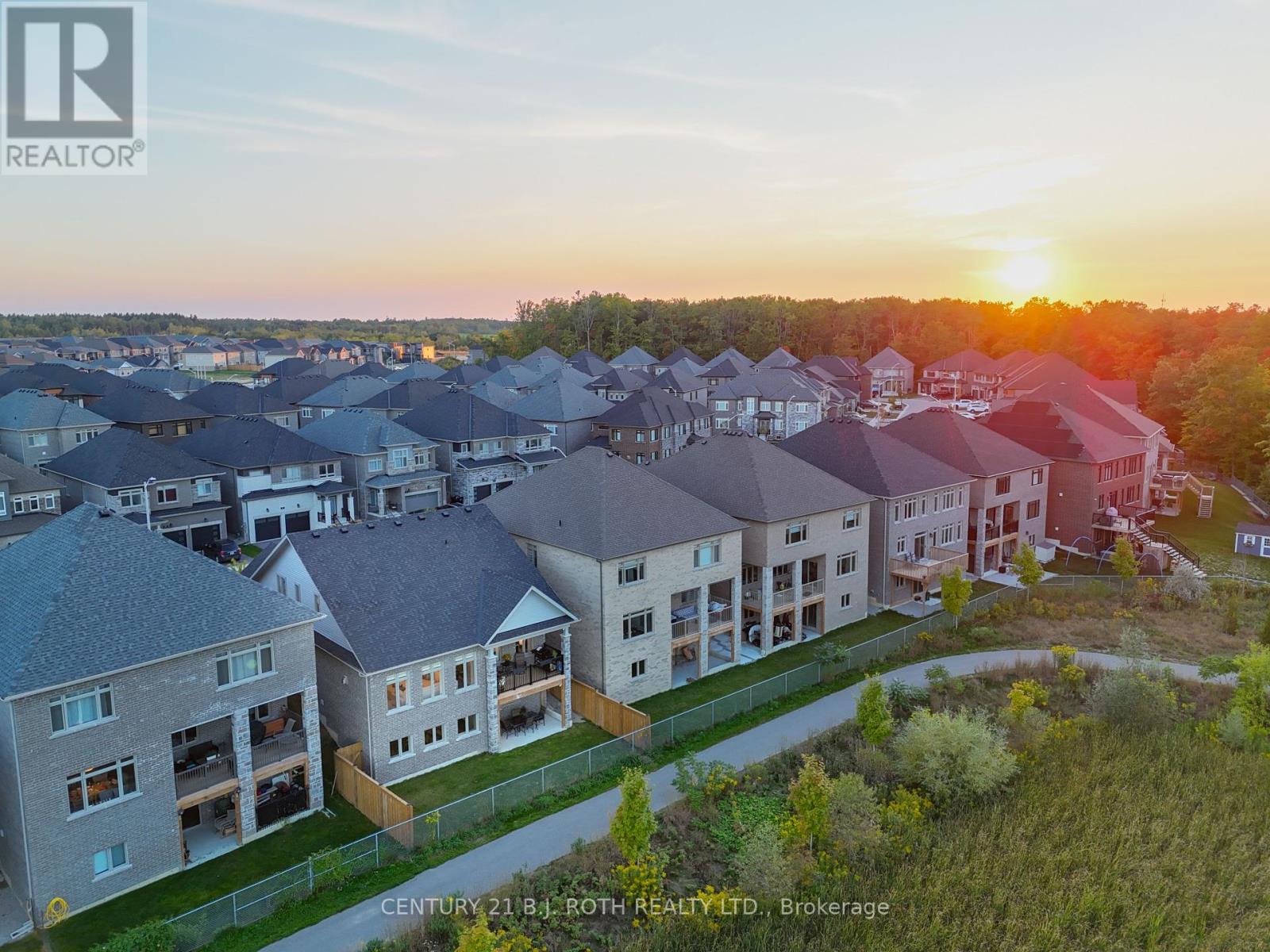 99 Franklin Trail, Barrie (Holly), Ontario  L9J 0J1 - Photo 45 - S12409269