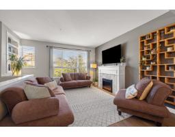 2 7059 210 Street, Langley, Ca